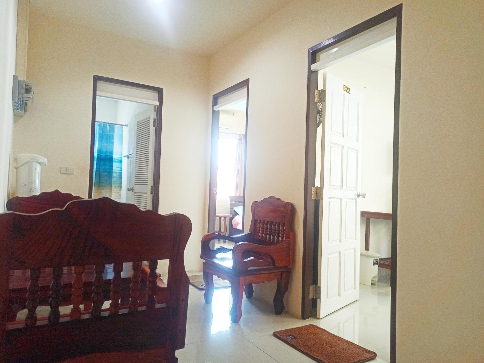 Nai Yang Beach Nu Phuket Airport Resident 1 Bed & Breakfast エクステリア 写真