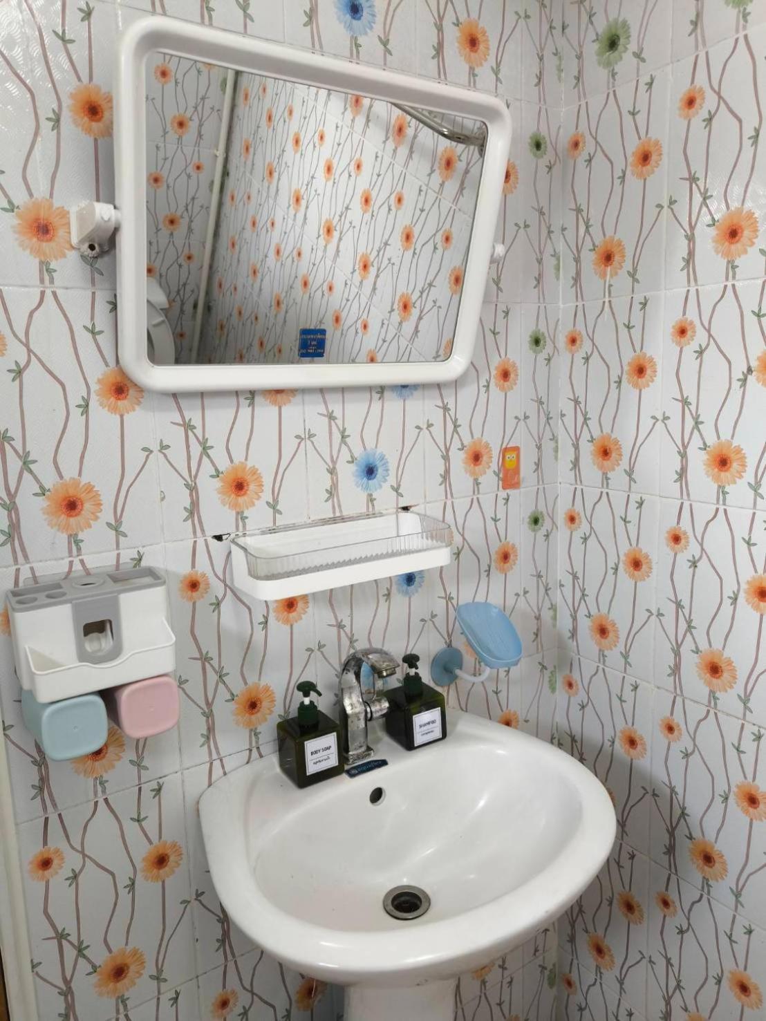 Nai Yang Beach Nu Phuket Airport Resident 1 Bed & Breakfast エクステリア 写真