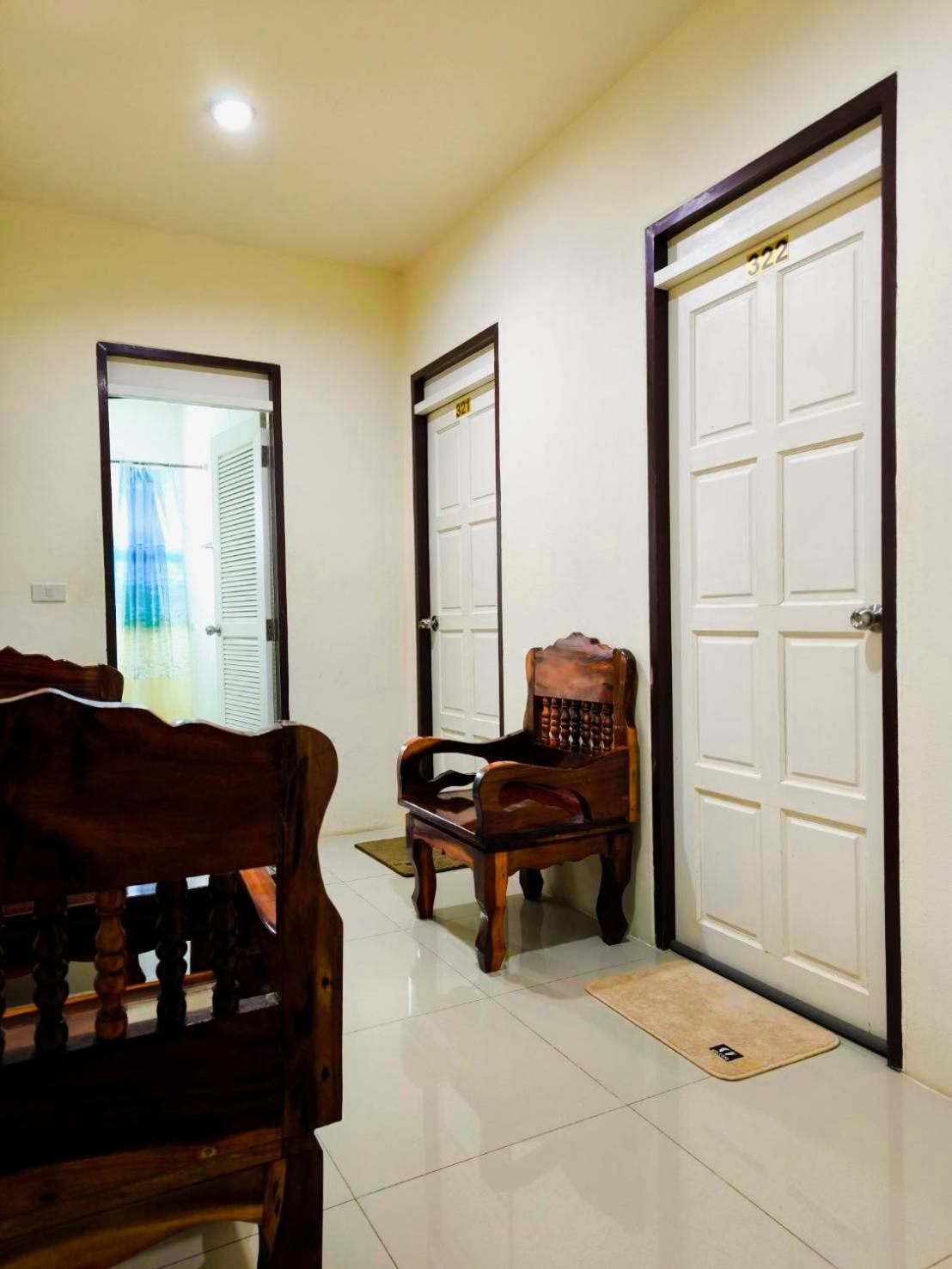 Nai Yang Beach Nu Phuket Airport Resident 1 Bed & Breakfast エクステリア 写真